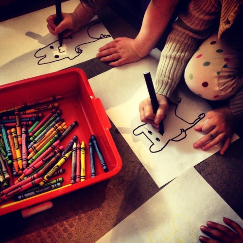 children-drawing-bears