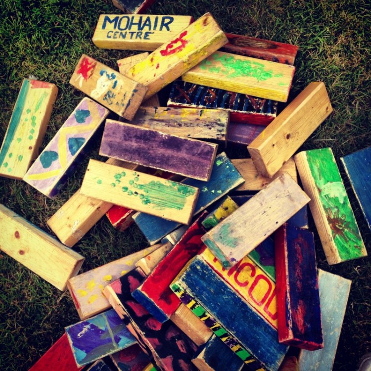 painted-wooden-bricks