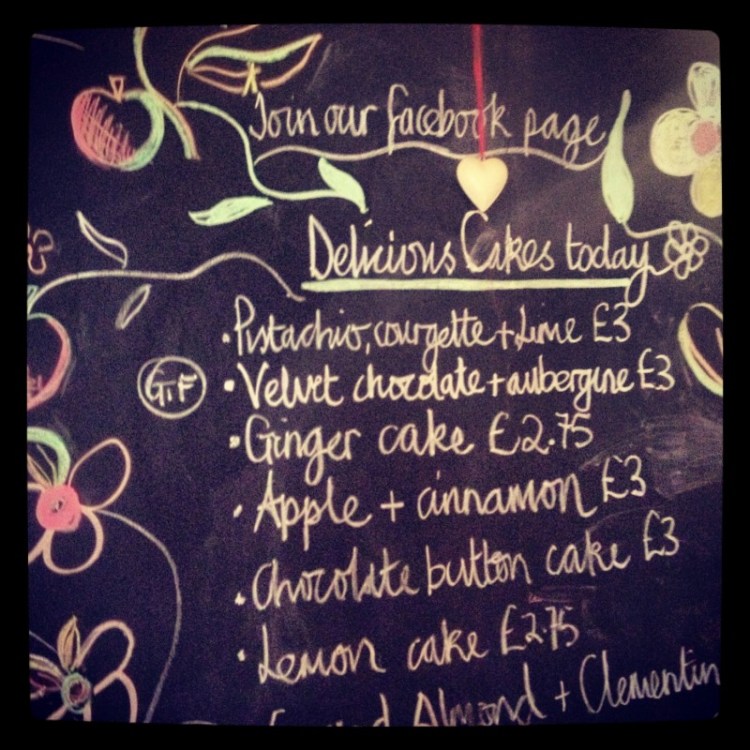 chalk-menu-board-for-cafe-cakes