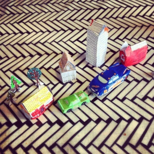 The paper town from Paper Play by Lydia Crook paper-town-with-toy-cars