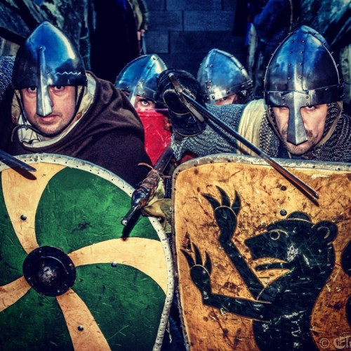 men-dressed-as-Normas