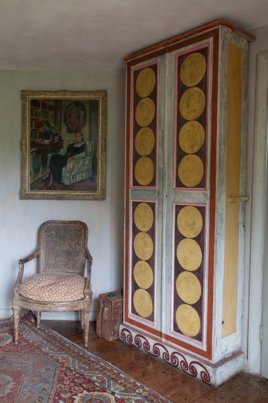 P.L. Charleston Vanessa Bell's bedroom. photo. p.fewster
